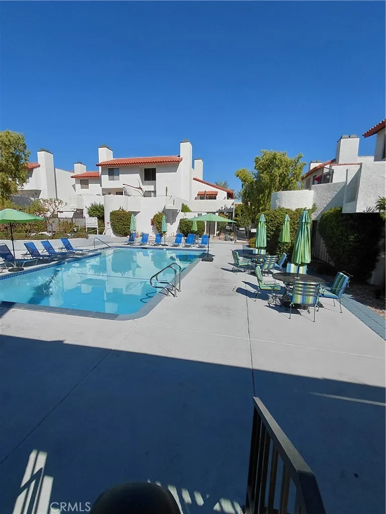 280 S Avenida Caballeros #101 Palm Springs, CA 92262