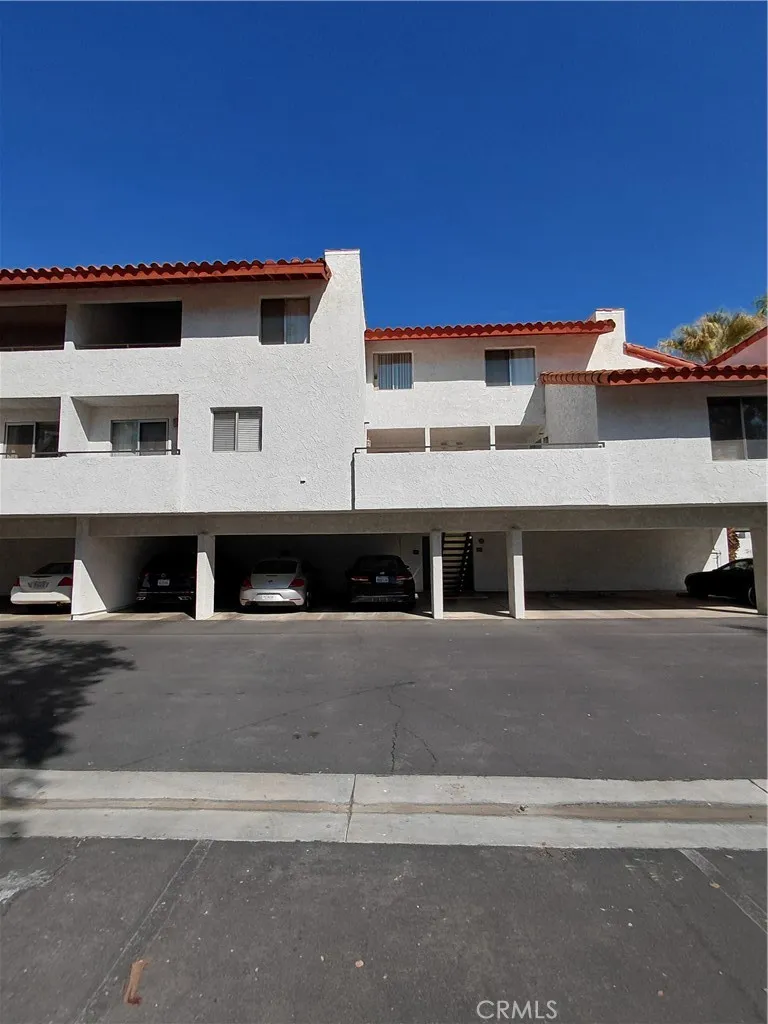 280 S Avenida Caballeros #101 Palm Springs, CA 92262