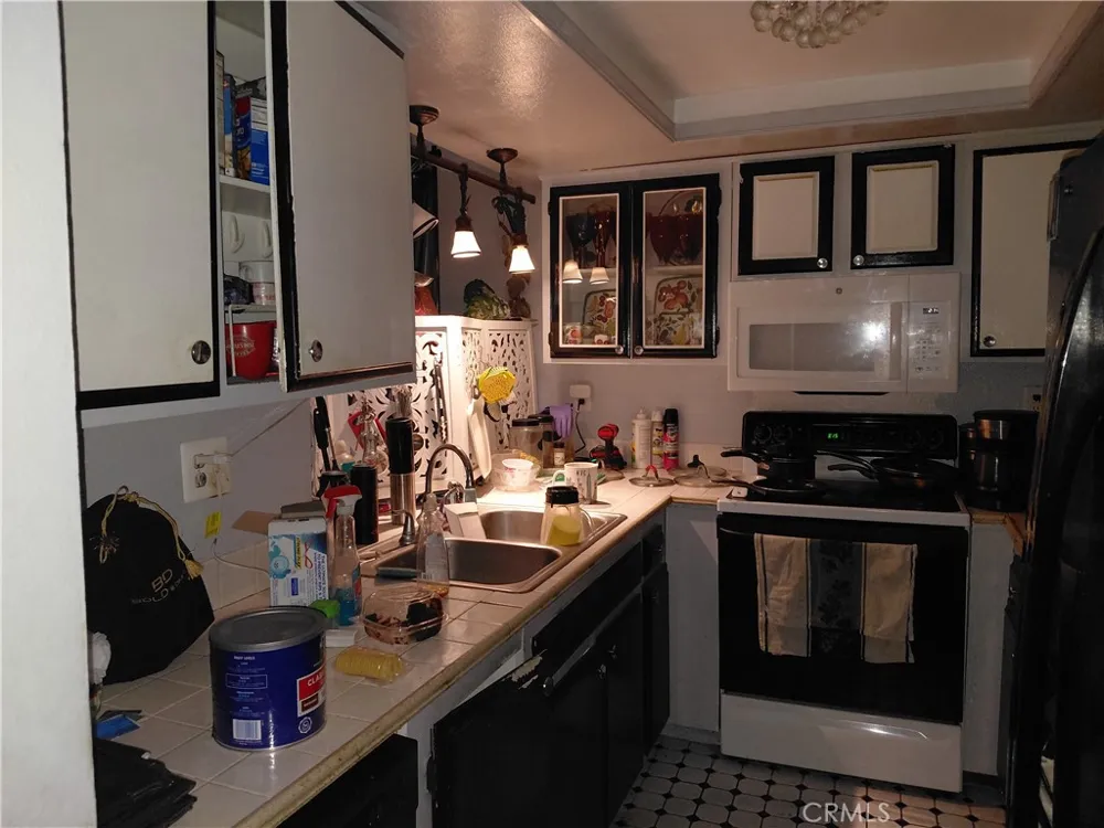 280 S Avenida Caballeros #101 Palm Springs, CA 92262