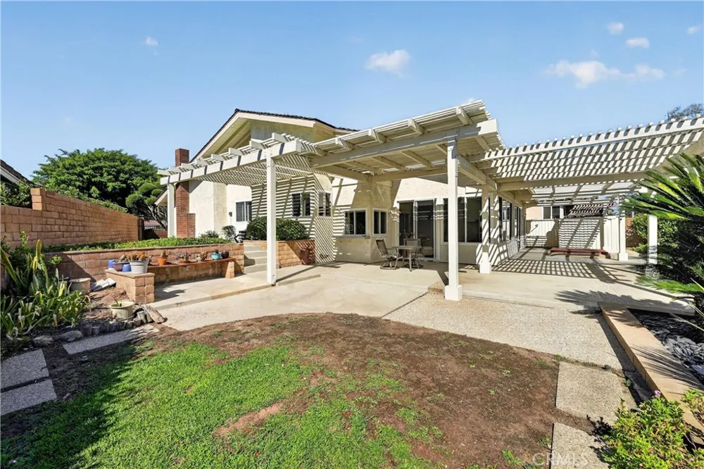 2224 Mountain Ridge Fullerton, CA 92831