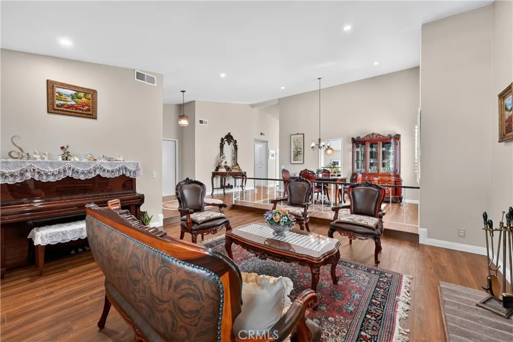 2224 Mountain Ridge Fullerton, CA 92831