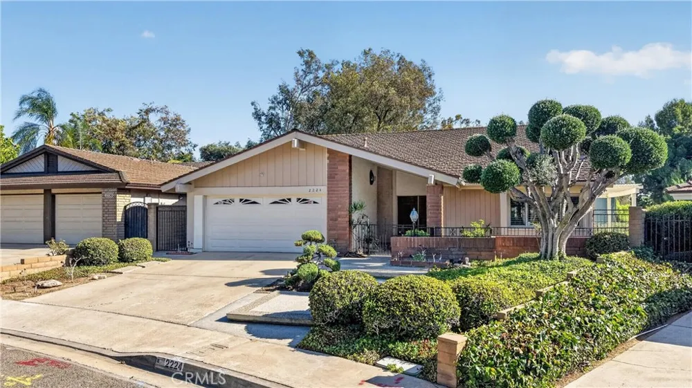 2224 Mountain Ridge Fullerton, CA 92831