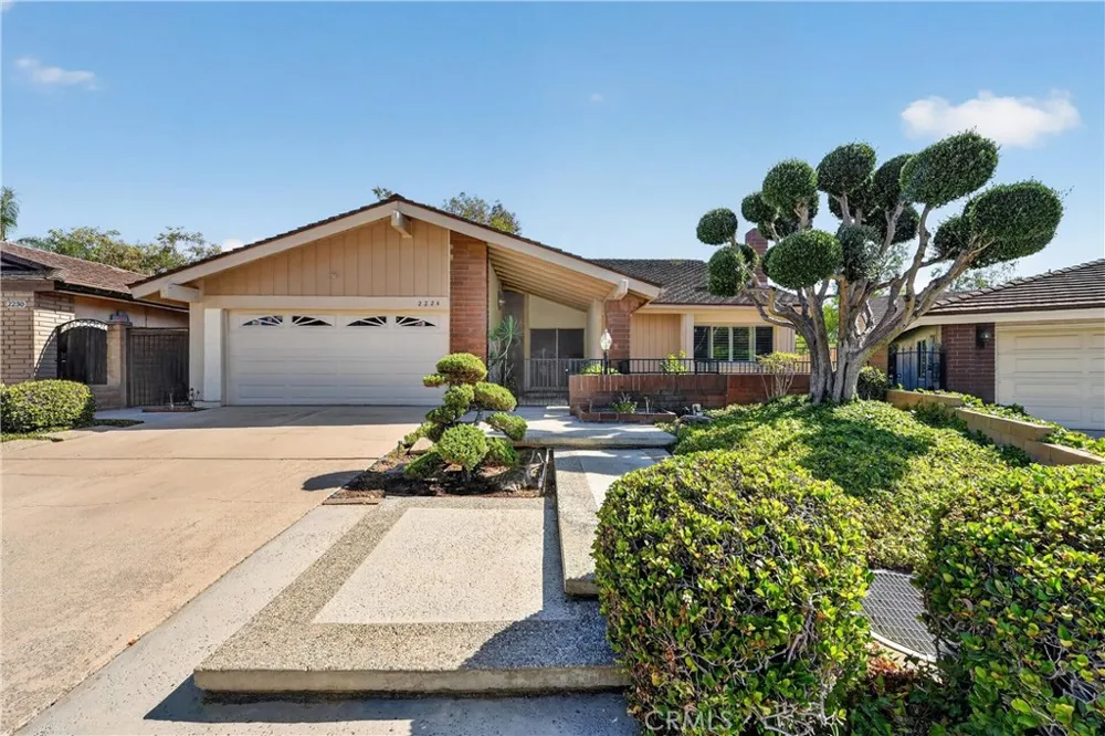 2224 Mountain Ridge Fullerton, CA 92831