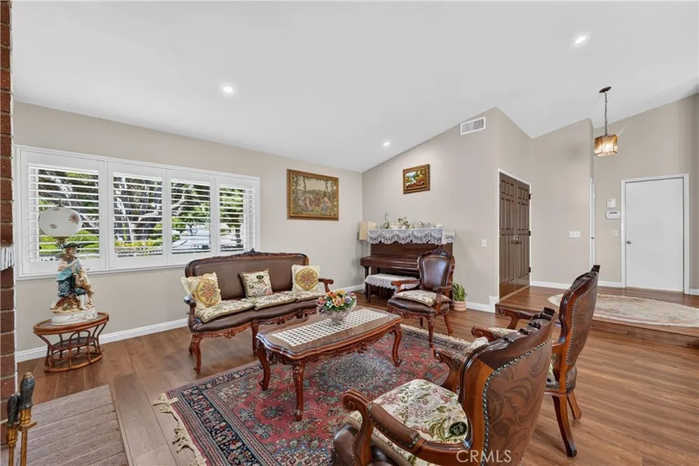 2224 Mountain Ridge Fullerton, CA 92831