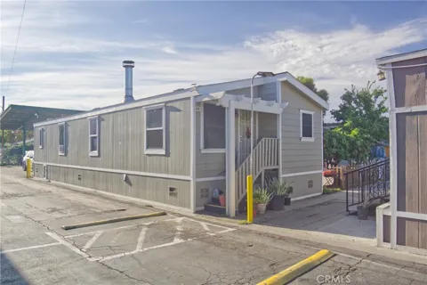 12265 Woodruff #64