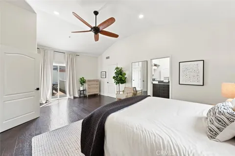 2723 Carnegie #C
