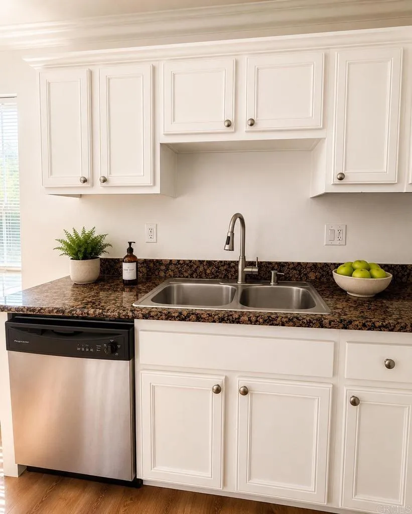 1450 Iris Avenue #42 Imperial Beach, CA 91932