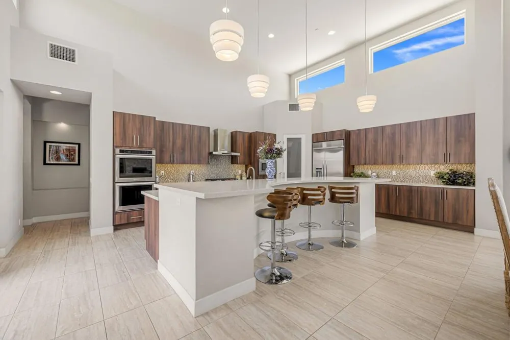 15 Via Montagna Rancho Mirage, CA 92270