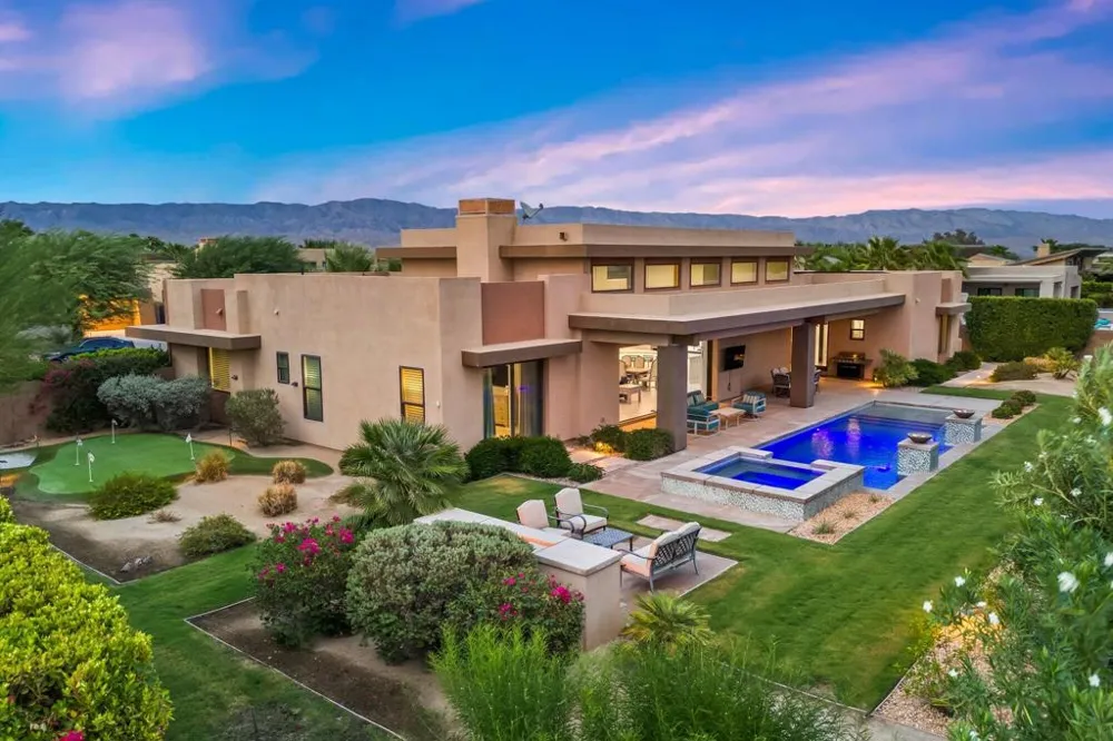 15 Via Montagna Rancho Mirage, CA 92270