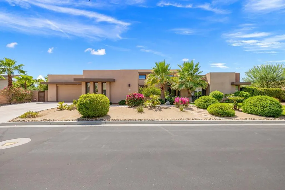 15 Via Montagna Rancho Mirage, CA 92270