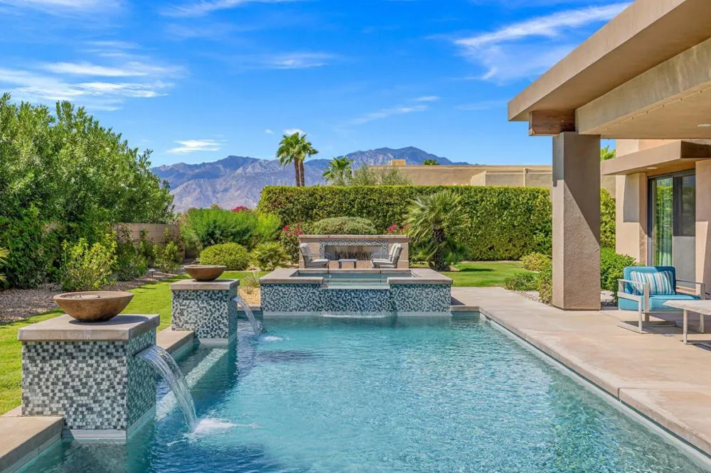 15 Via Montagna Rancho Mirage, CA 92270