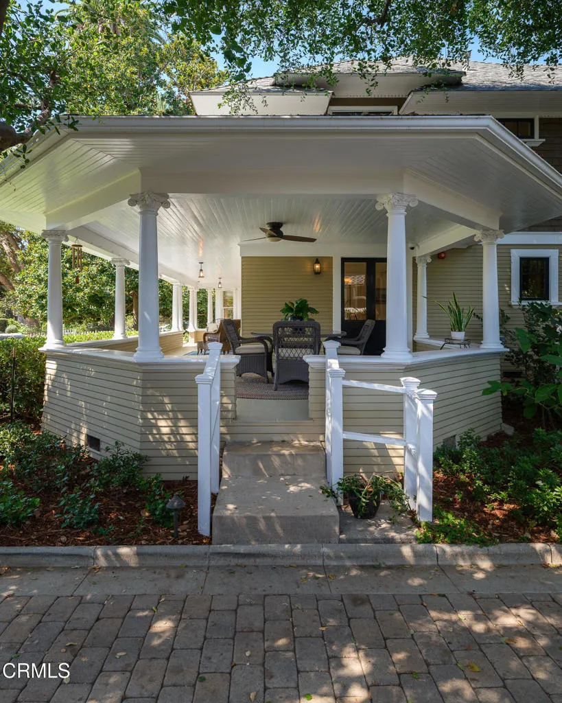 303 Markham Place Pasadena, CA 91105