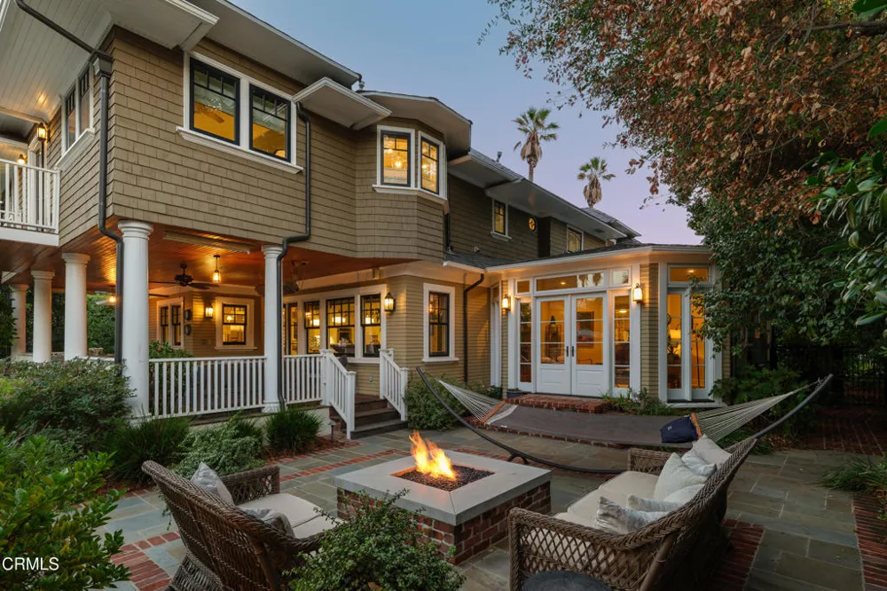 303 Markham Place Pasadena, CA 91105