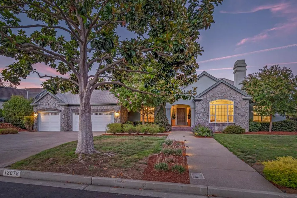 12078 Beauchamps Lane Saratoga, CA 95070