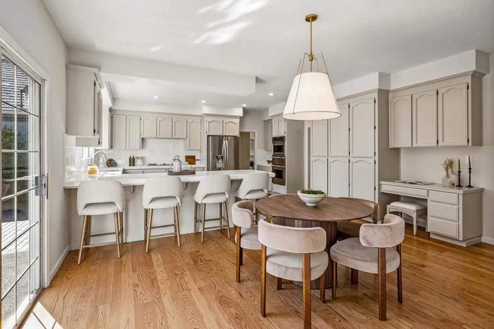 12078 Beauchamps Lane Saratoga, CA 95070