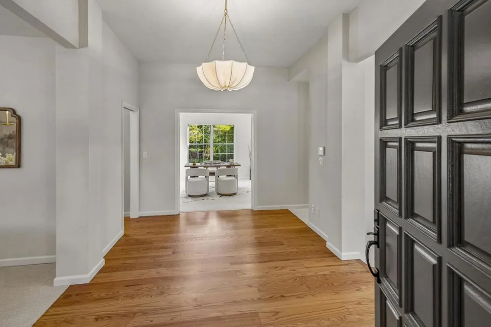 12078 Beauchamps Lane Saratoga, CA 95070