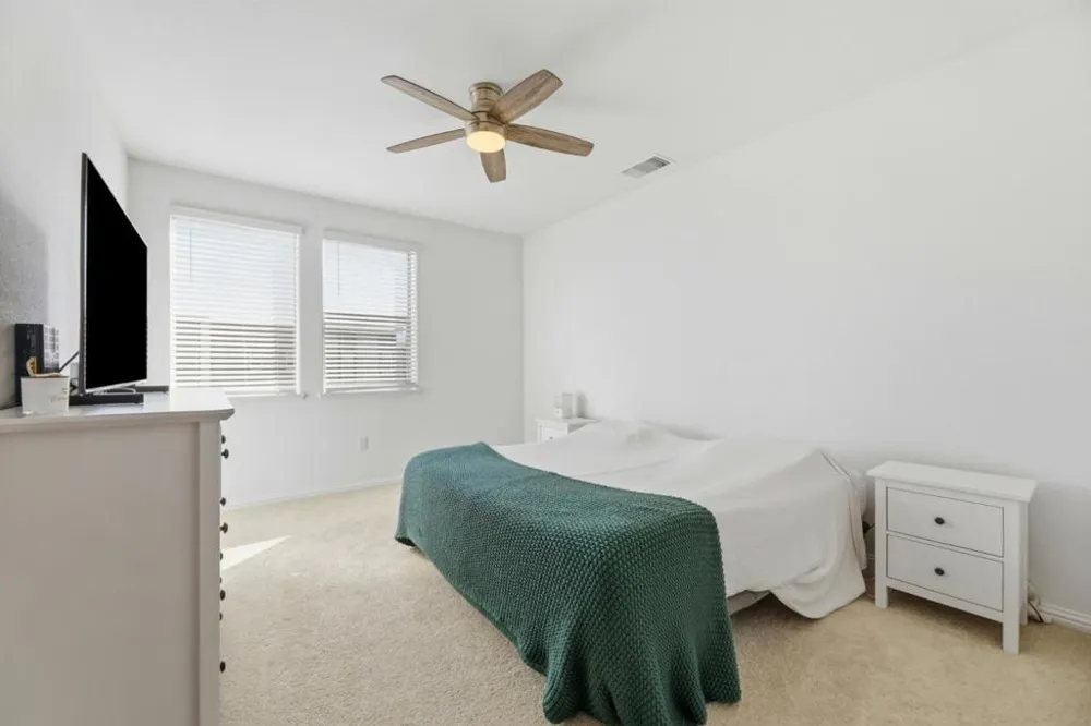 5752 Vibrant Loop San Jose, CA 95119