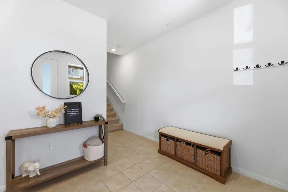5752 Vibrant Loop San Jose, CA 95119