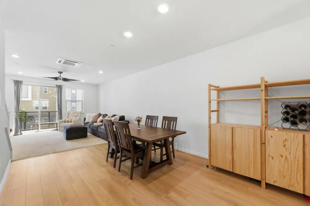 5752 Vibrant Loop San Jose, CA 95119