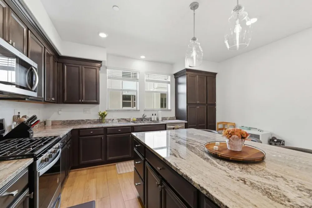 5752 Vibrant Loop San Jose, CA 95119