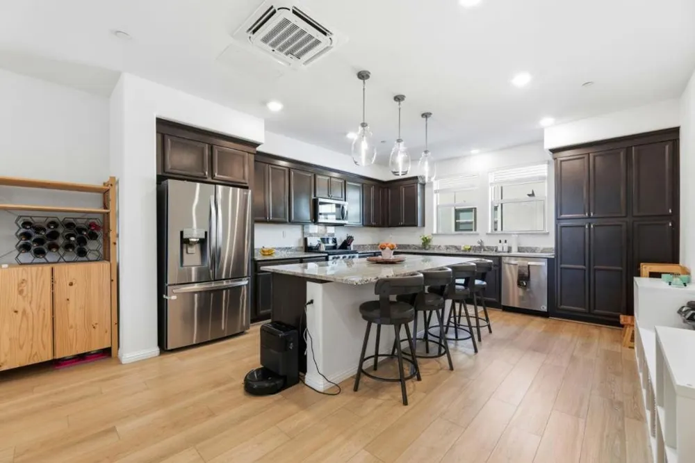 5752 Vibrant Loop San Jose, CA 95119