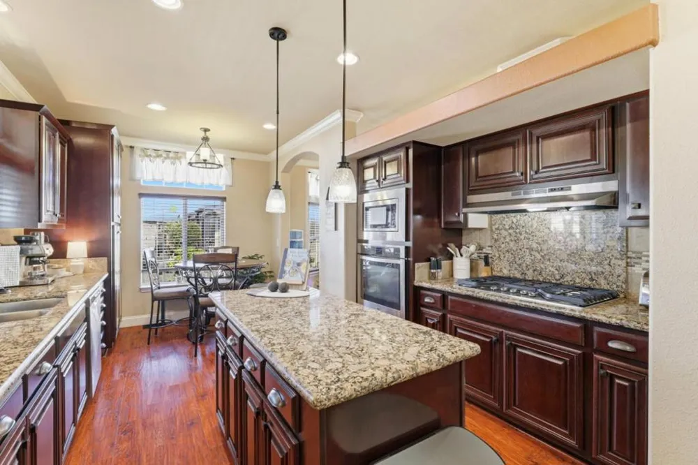 105 Calle Teresa #105 Sunnyvale, CA 94089