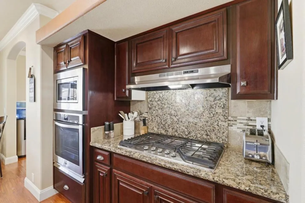 105 Calle Teresa #105 Sunnyvale, CA 94089