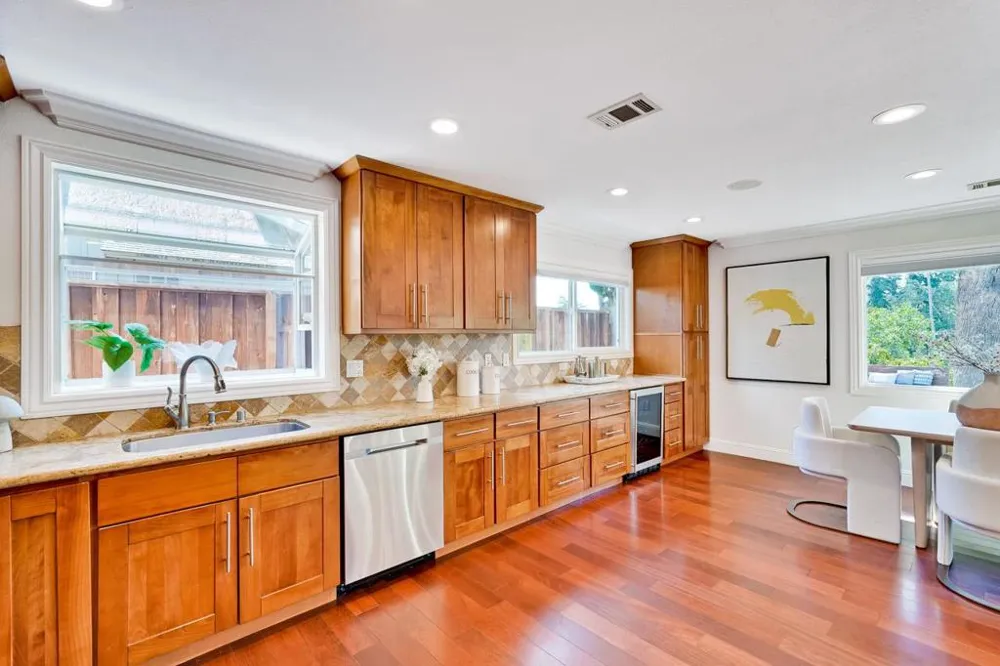 10531 Madera Drive Cupertino, CA 95014