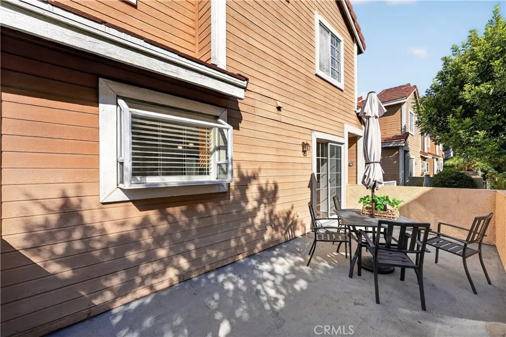 323 Genoa St #A Monrovia, CA 91016