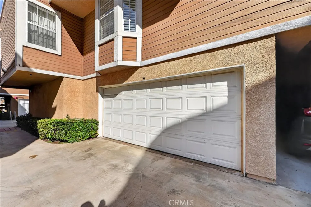 323 Genoa St #A Monrovia, CA 91016