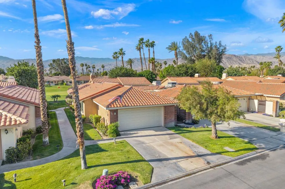 321 San Remo Street Palm Desert, CA 92260