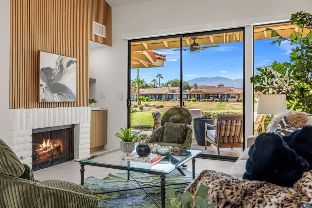 321 San Remo Street Palm Desert, CA 92260