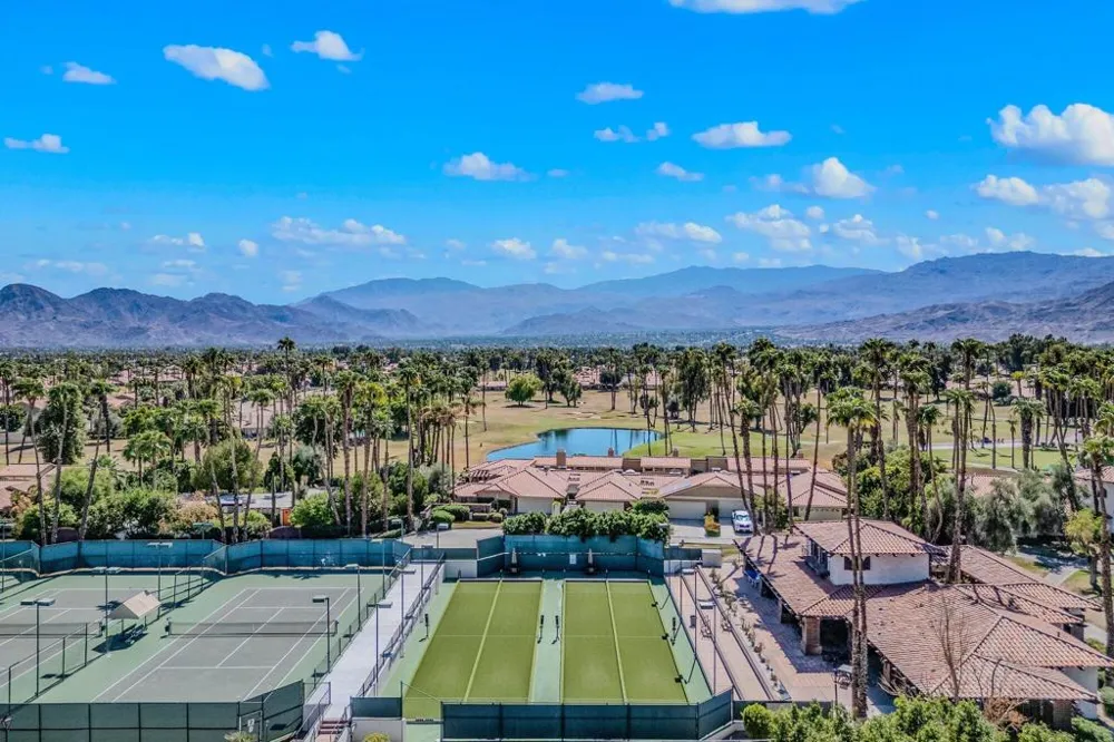321 San Remo Street Palm Desert, CA 92260