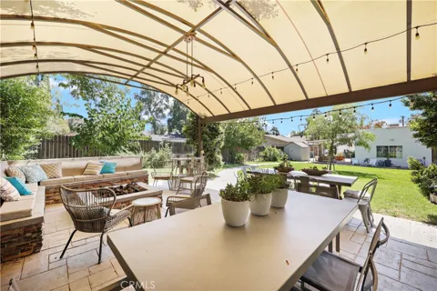 813 Mountain View