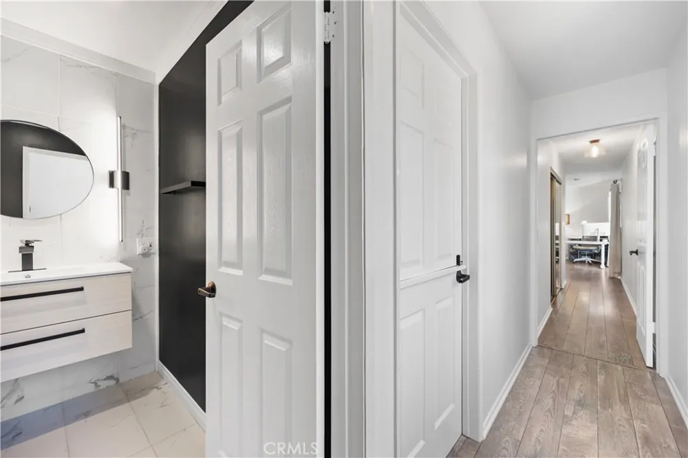 813 Mountain View Altadena, CA 91001