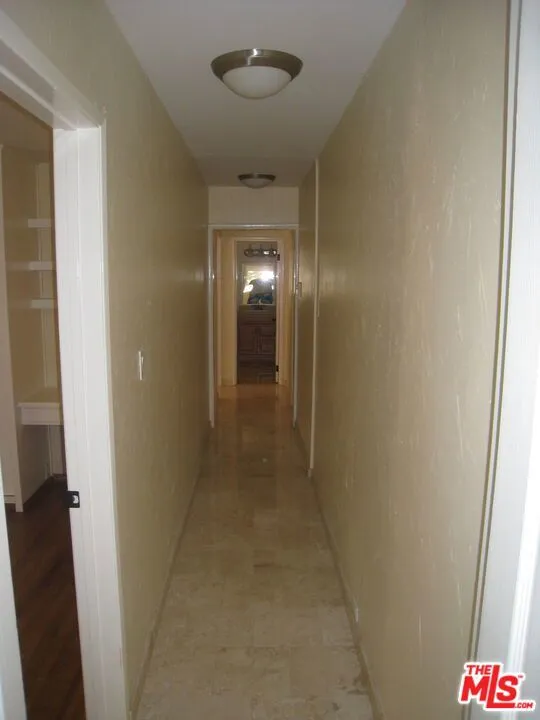 9814 Baden Avenue Chatsworth, CA 91311