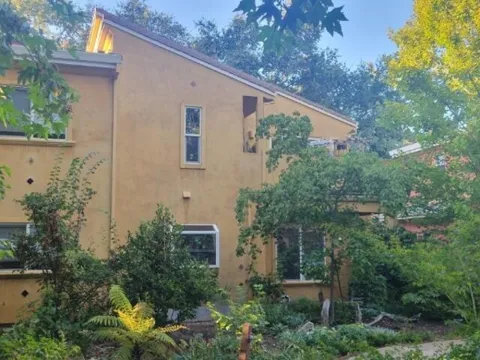 1953 Wild Oak Lane