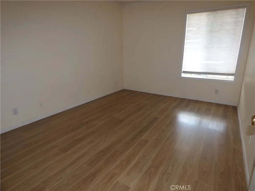 516 Monteleone Oak Park, CA 91377