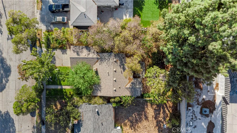 2736 W Court Street Rialto, CA 92376