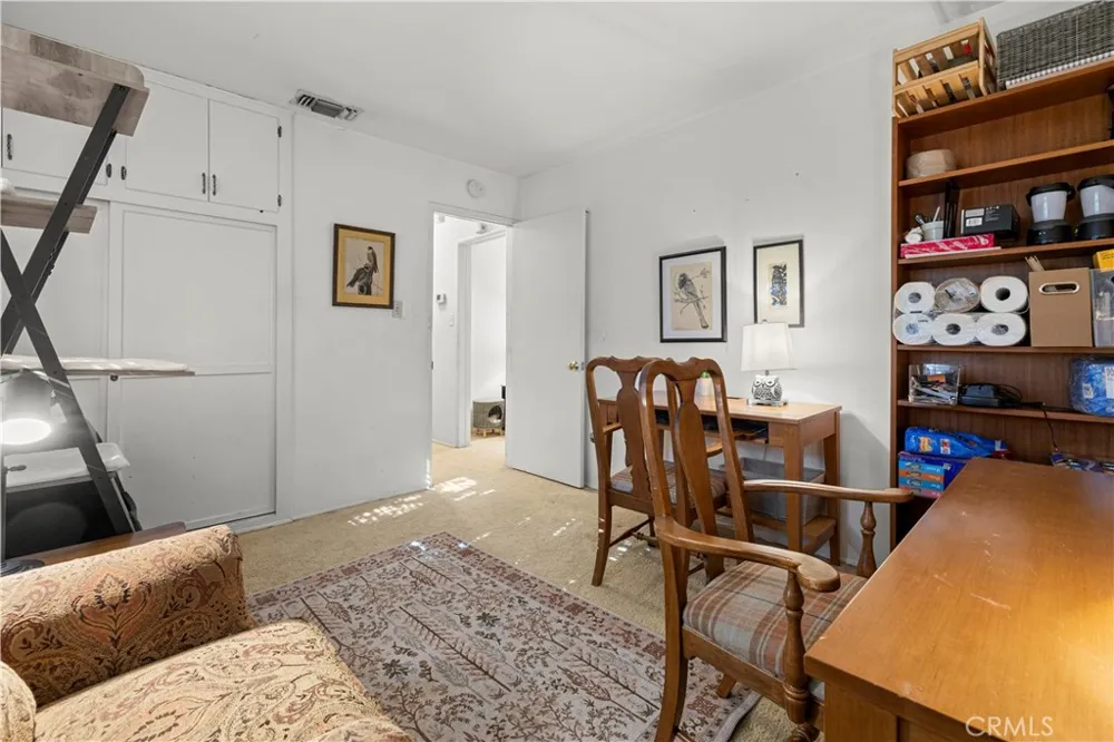 2736 W Court Street Rialto, CA 92376