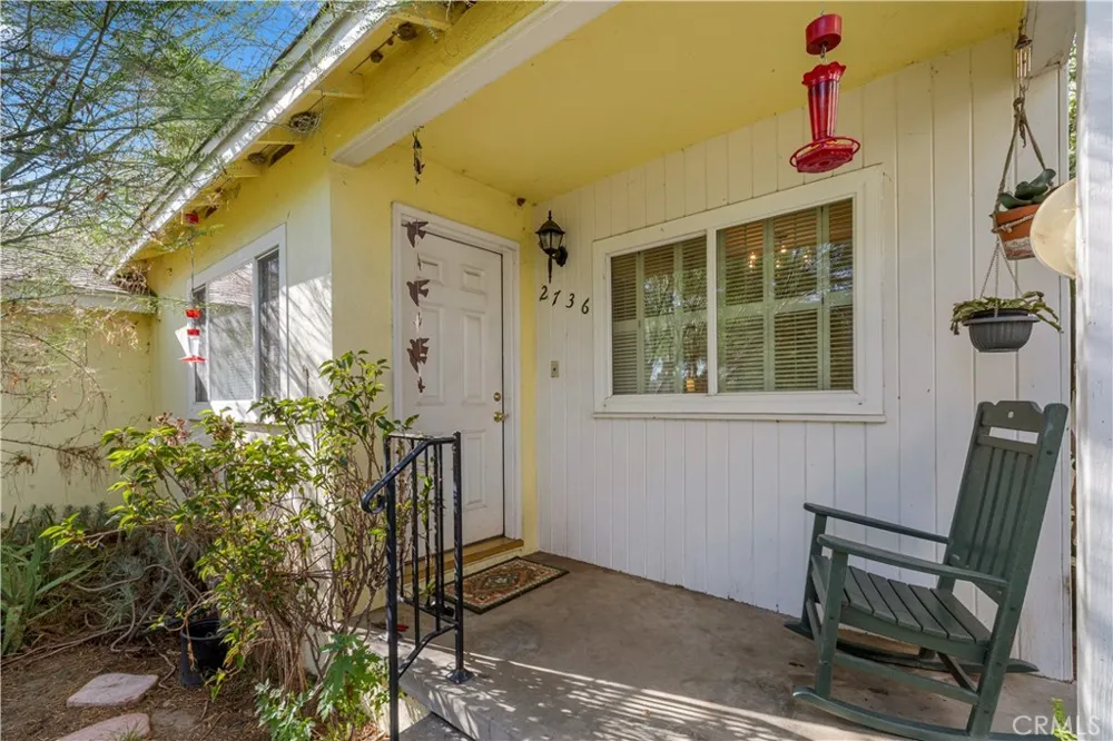 2736 W Court Street Rialto, CA 92376