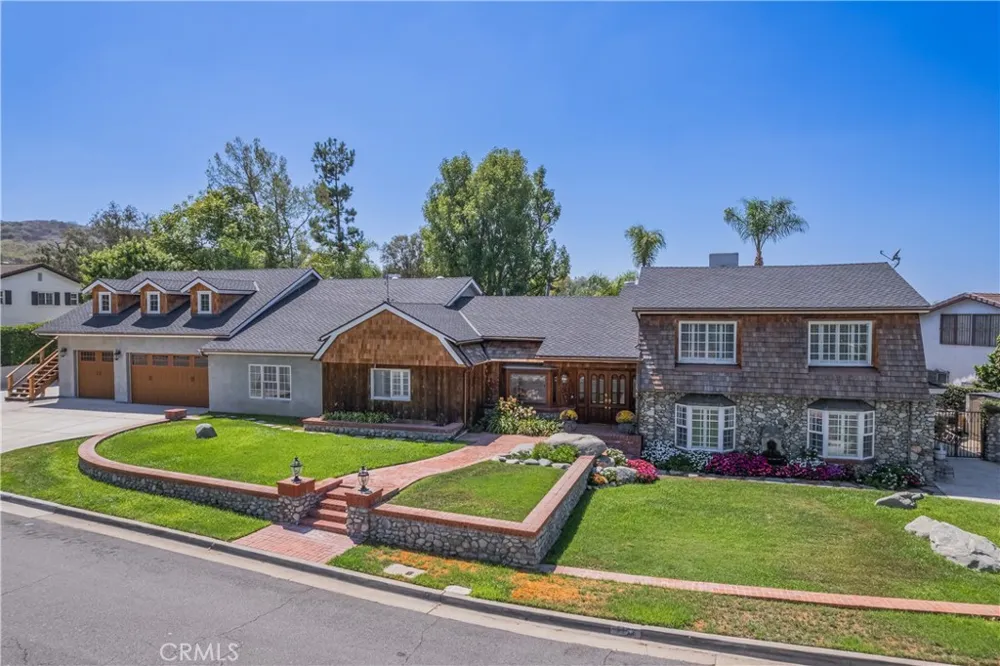 1455 Queen Summit West Covina, CA 91791