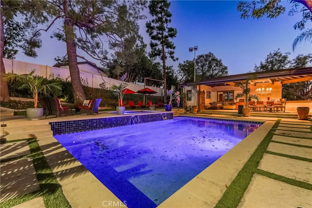 1455 Queen Summit West Covina, CA 91791