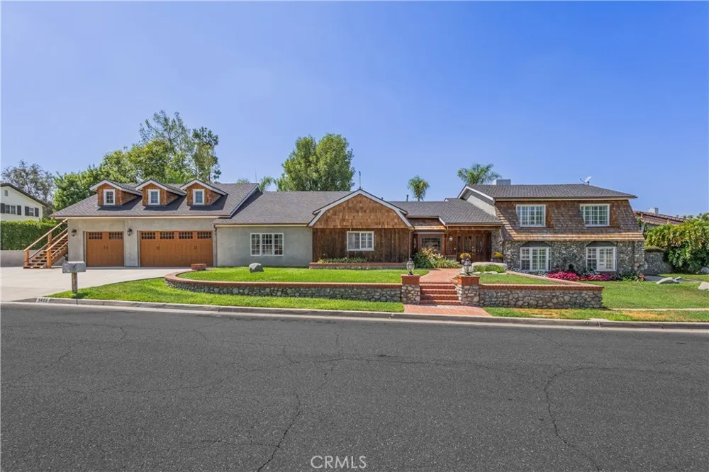 1455 Queen Summit West Covina, CA 91791