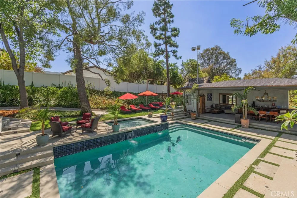 1455 Queen Summit West Covina, CA 91791