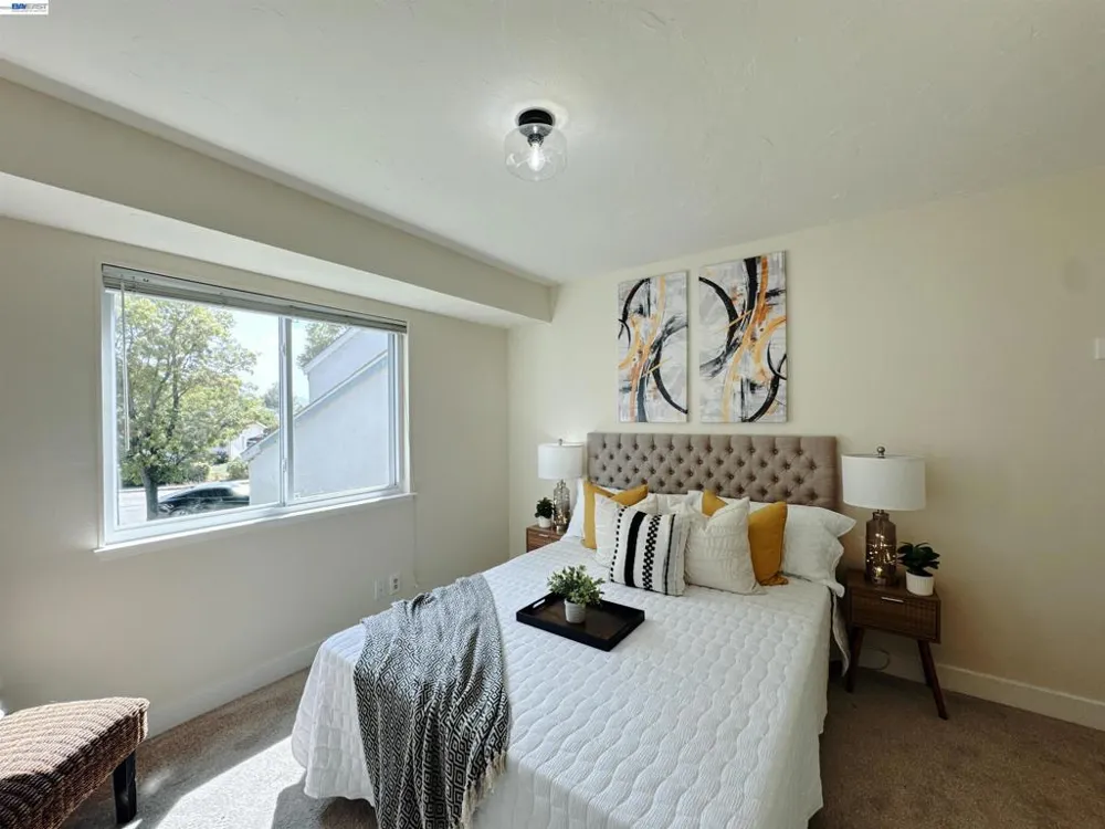 4242 Lunar Way Union City, CA 94587
