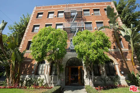 361 S DETROIT STREET #401