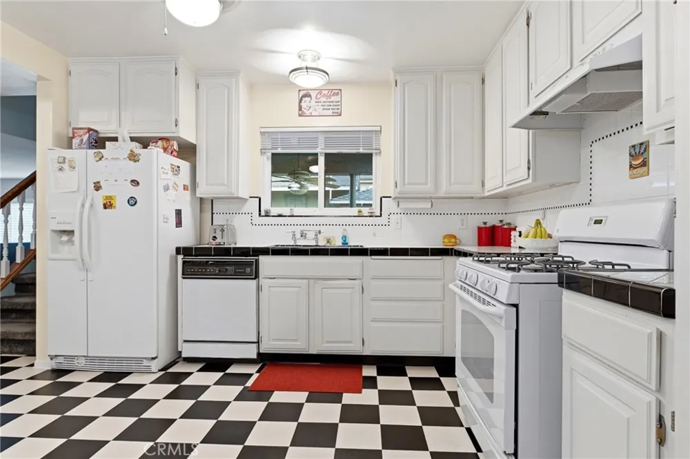 4924 Birchland Place Temple City, CA 91780