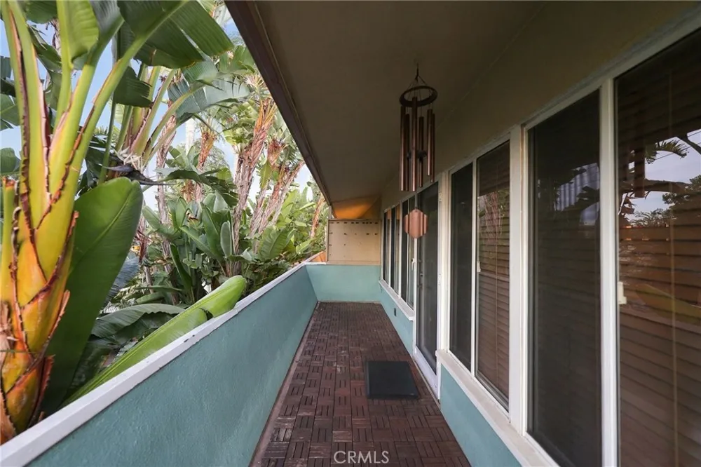 14934 Dickens Street #12A Sherman Oaks, CA 91403