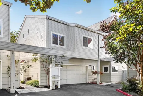 434 Rhone Court